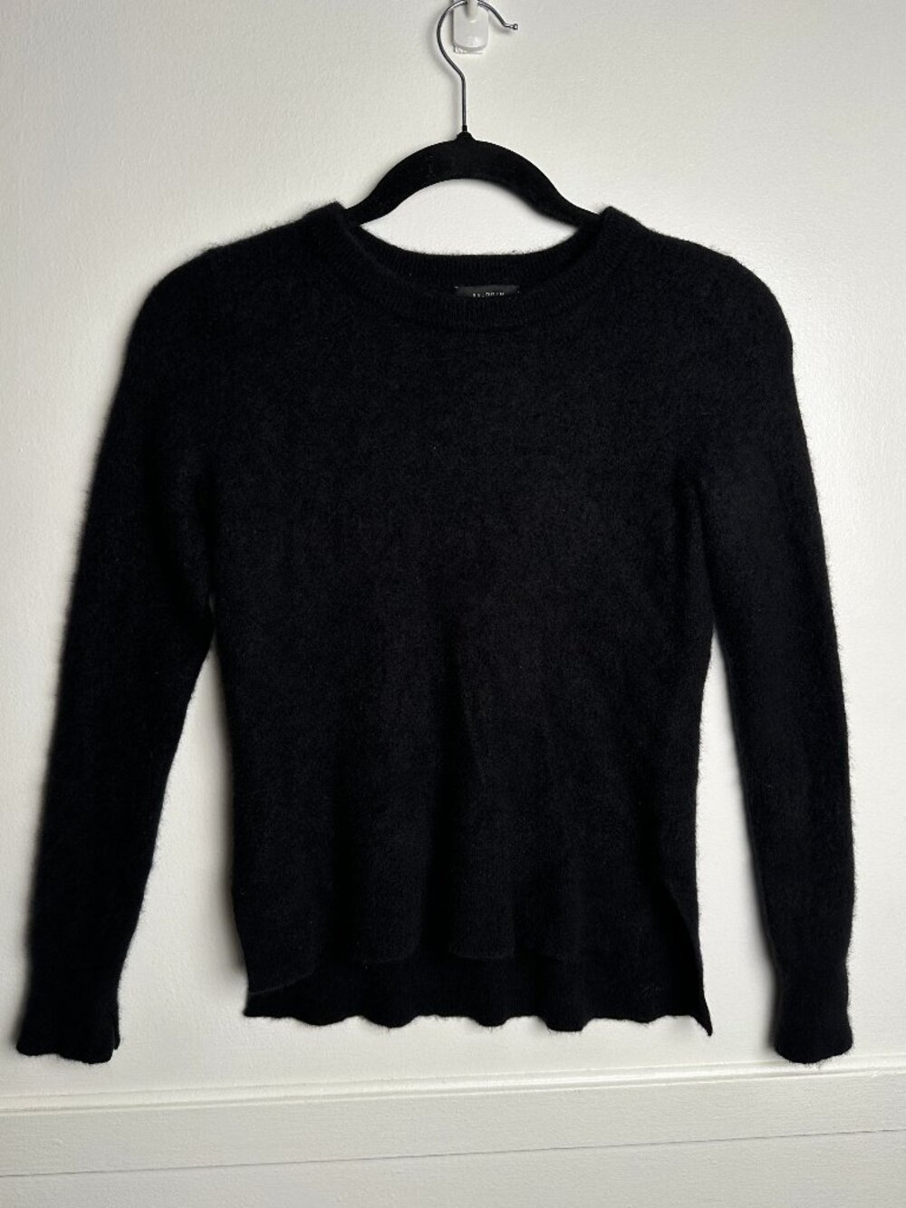 Halogen 100% Cashmere Black Crewneck Sweater High Low Size Medium